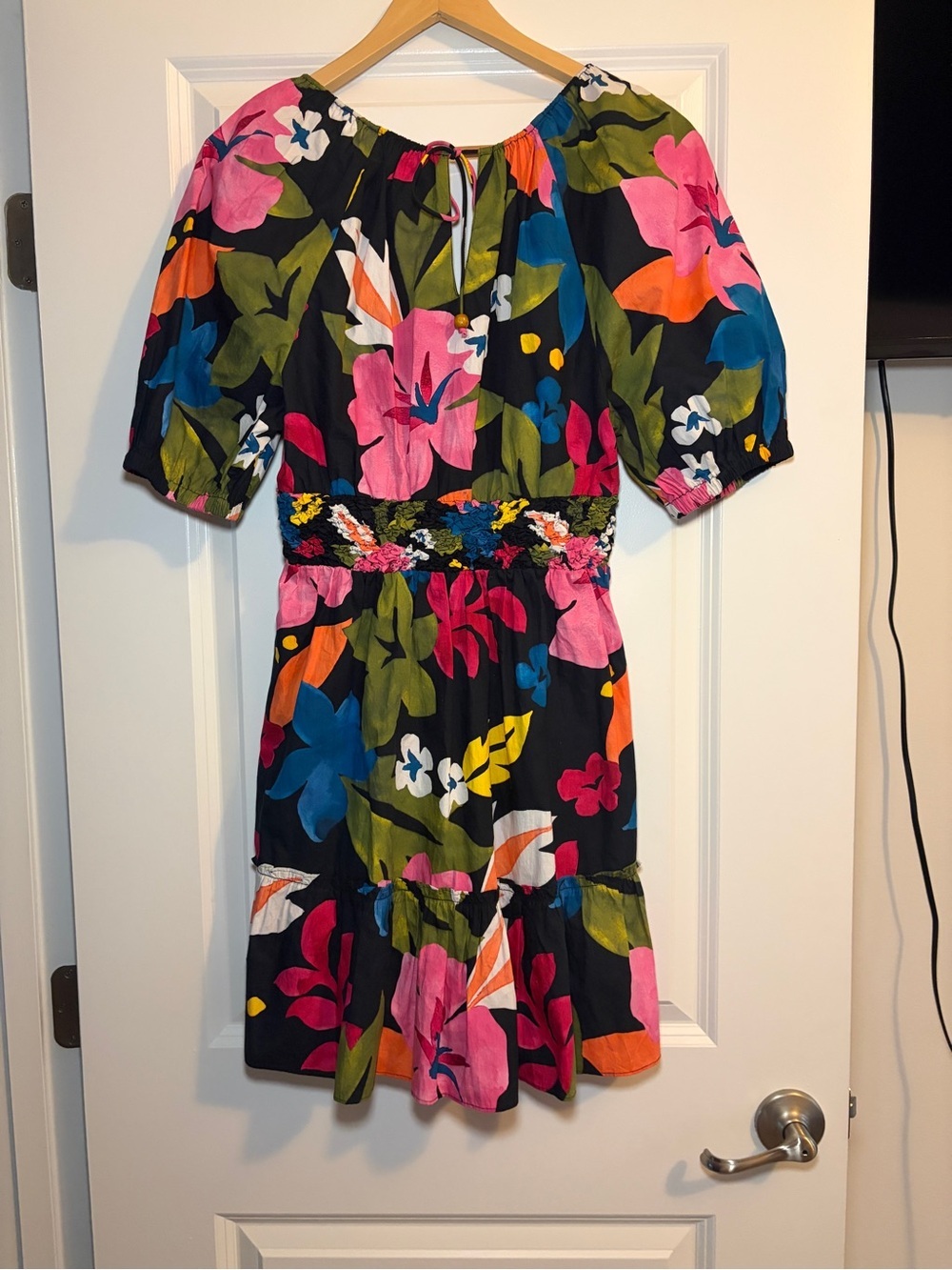 SAYLOR | Black Floral V-Neck Mini Dress with Bright Blooms and Smocked Waist - Picture 5 of 10